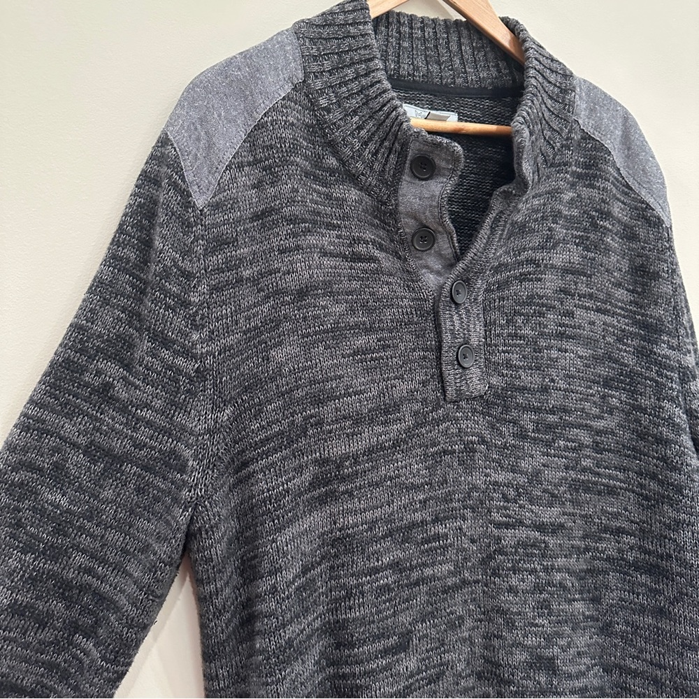 Method XXL grey button up sweater